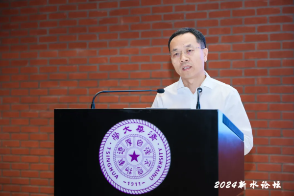 中央组织部决定，王殿常就职